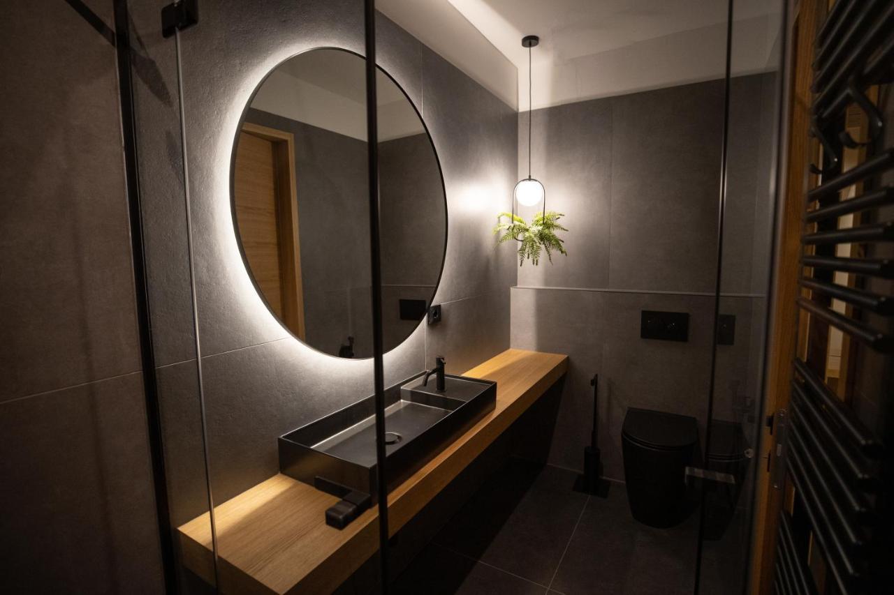 S1 Luxury Suites And Rooms Триест Экстерьер фото