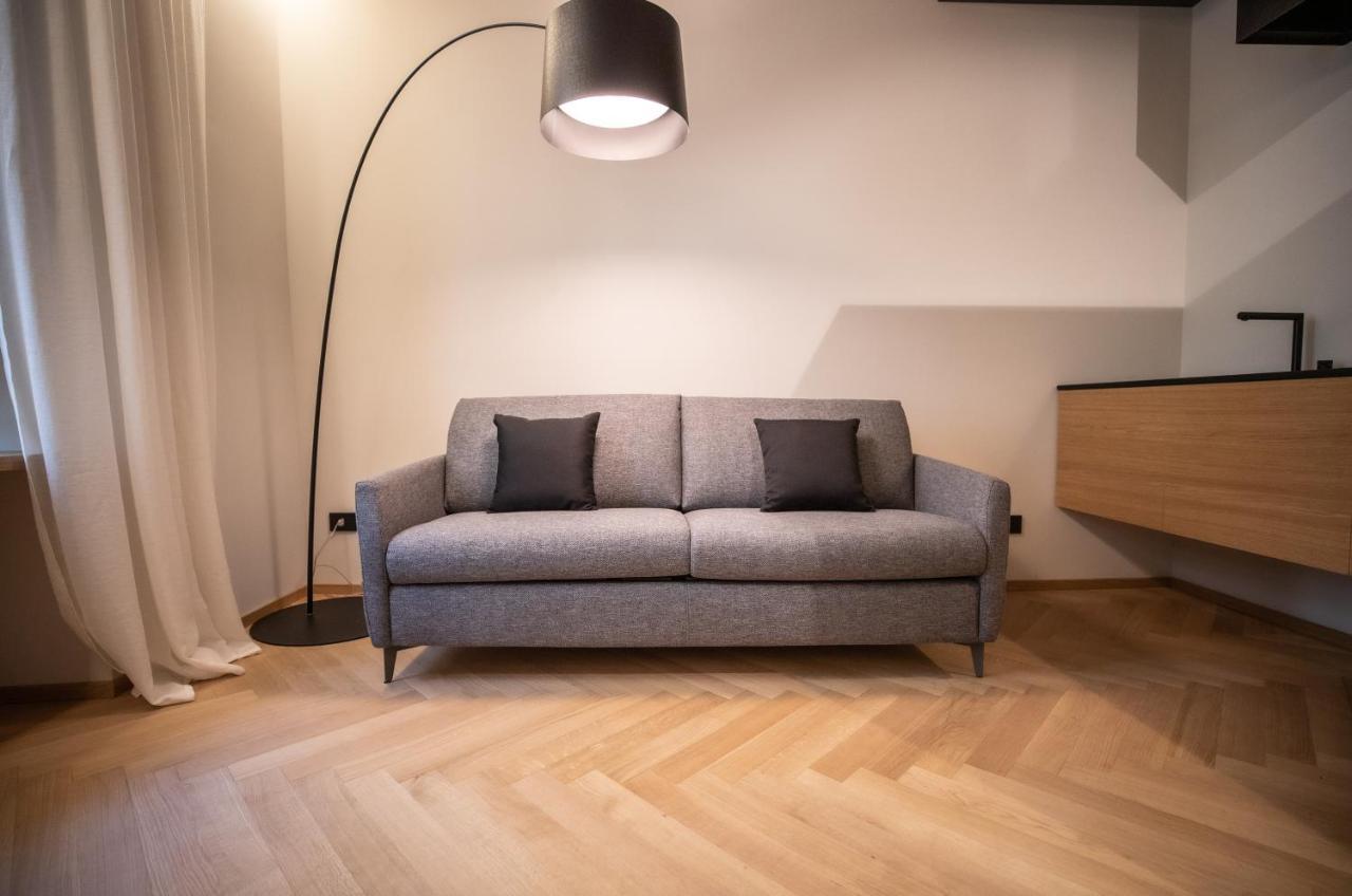 S1 Luxury Suites And Rooms Триест Экстерьер фото