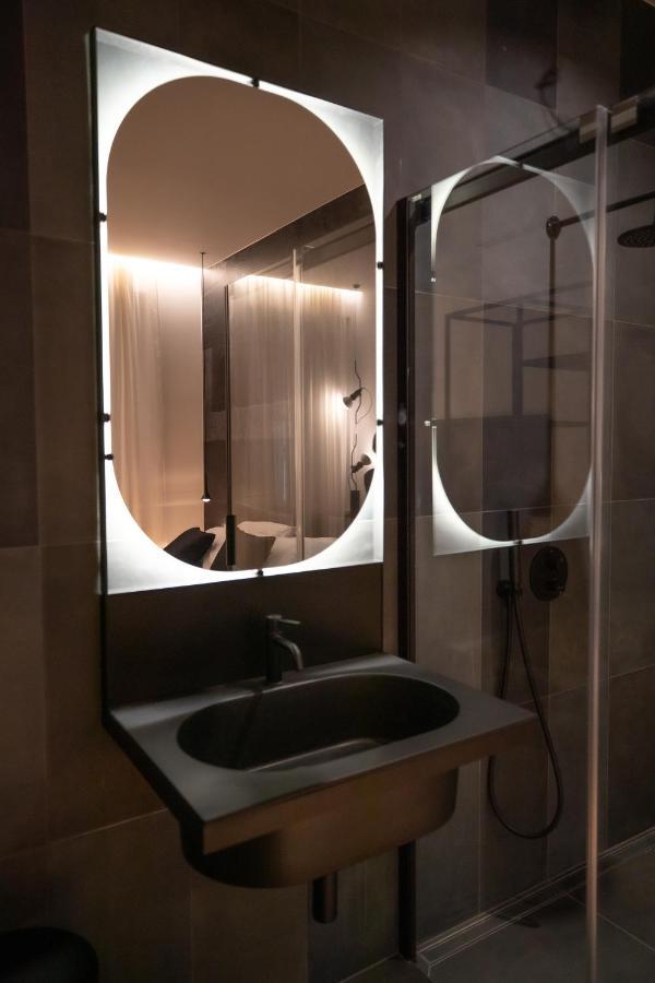 S1 Luxury Suites And Rooms Триест Экстерьер фото